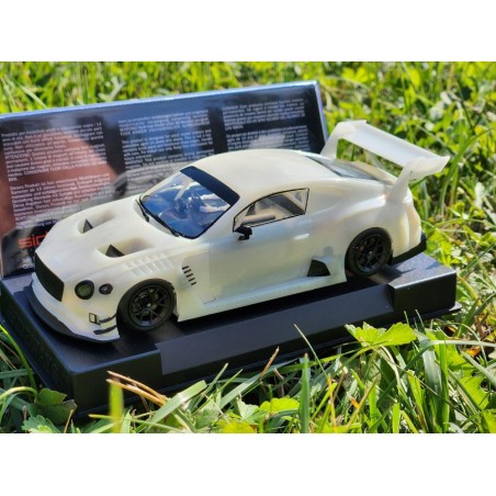 Sideways RC-SWCAR06K Bentley Continental GT3 Kit en blanco