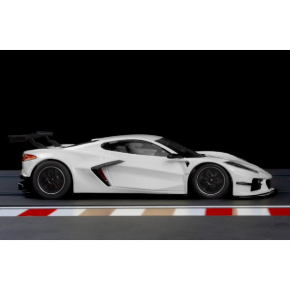 NSR 0394AW Corvette C8R test car blanco