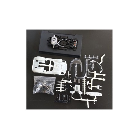 Thunderslot TH-CA004K McLaren Elva Can Am kit blanco