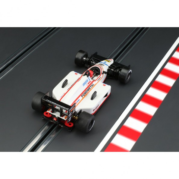 NSR 0248IL Formula 1 86/89 Fondmetal 18