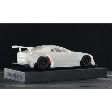 Sideways RC-SWCAR05K Aston Martin GT3 kit en blanco