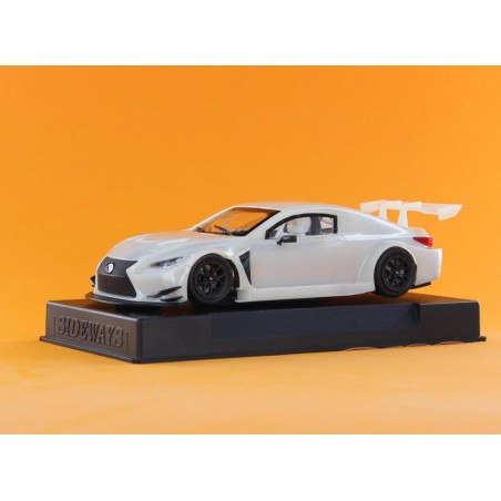 Sideways RC-SWCAR07K Lexu RCF GT3 kit en blanco
