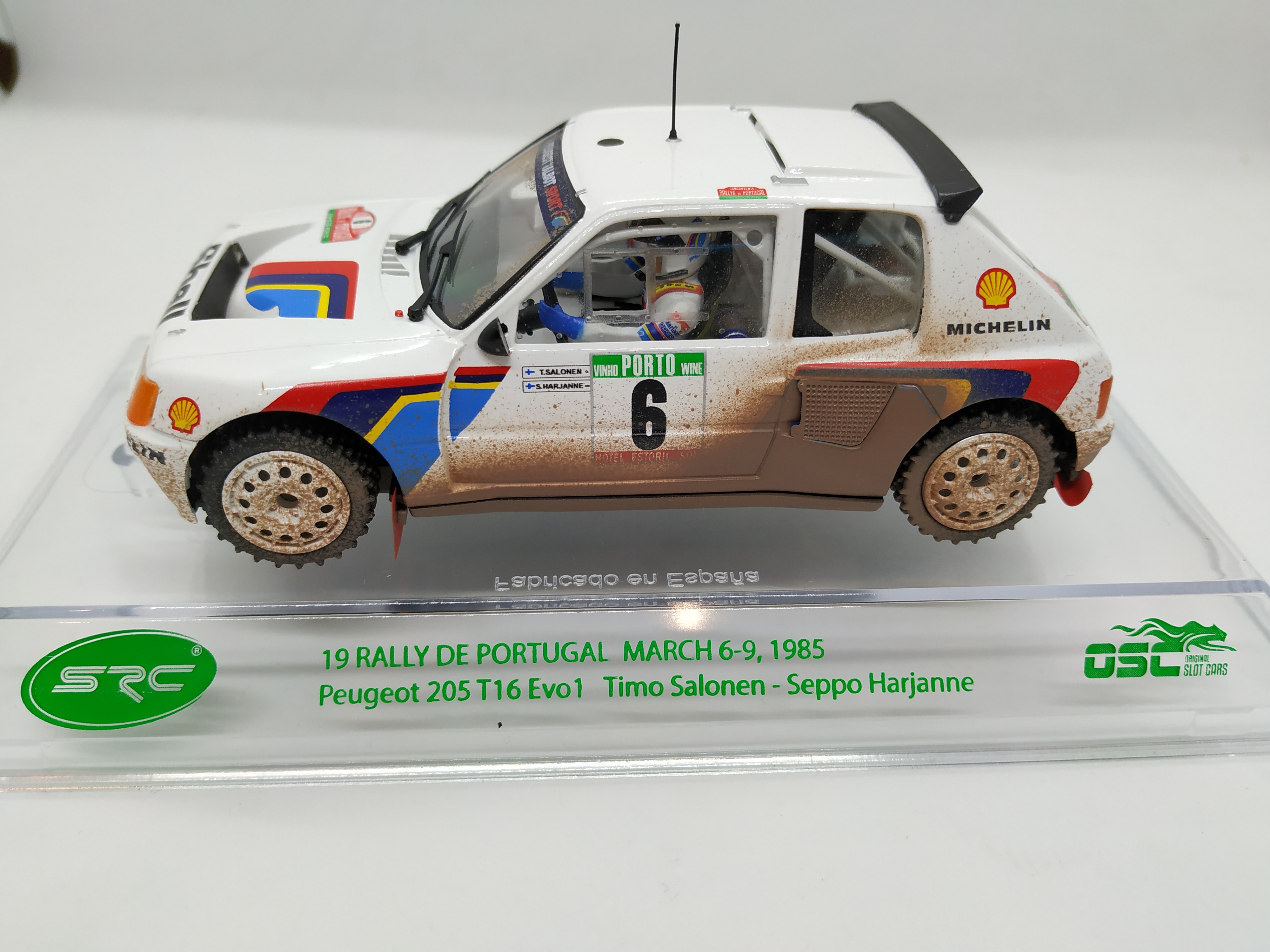 peugeot 205 slot